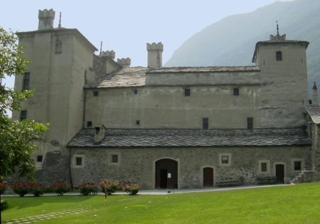 Le Vieux Noyer - Appartamenti Al Verde Villaggio Di Rumiod Сен-П'єрр Екстер'єр фото