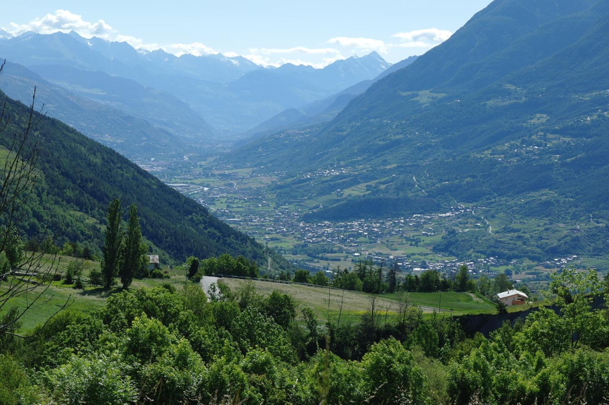 Le Vieux Noyer - Appartamenti Al Verde Villaggio Di Rumiod Сен-П'єрр Екстер'єр фото
